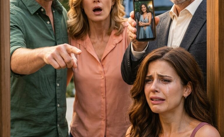 Ils riaient tandis qu’elle restait ligotée comme un panneau d’avertissement, humiliée devant ses cousins ​​et des inconnus. Sa mère appelait cela de la « discipline », son père de l’« apprentissage ». Puis l’oncle riche arriva, lança un enregistrement… et ceux qui filmaient comprirent soudain qui allait en subir les conséquences.