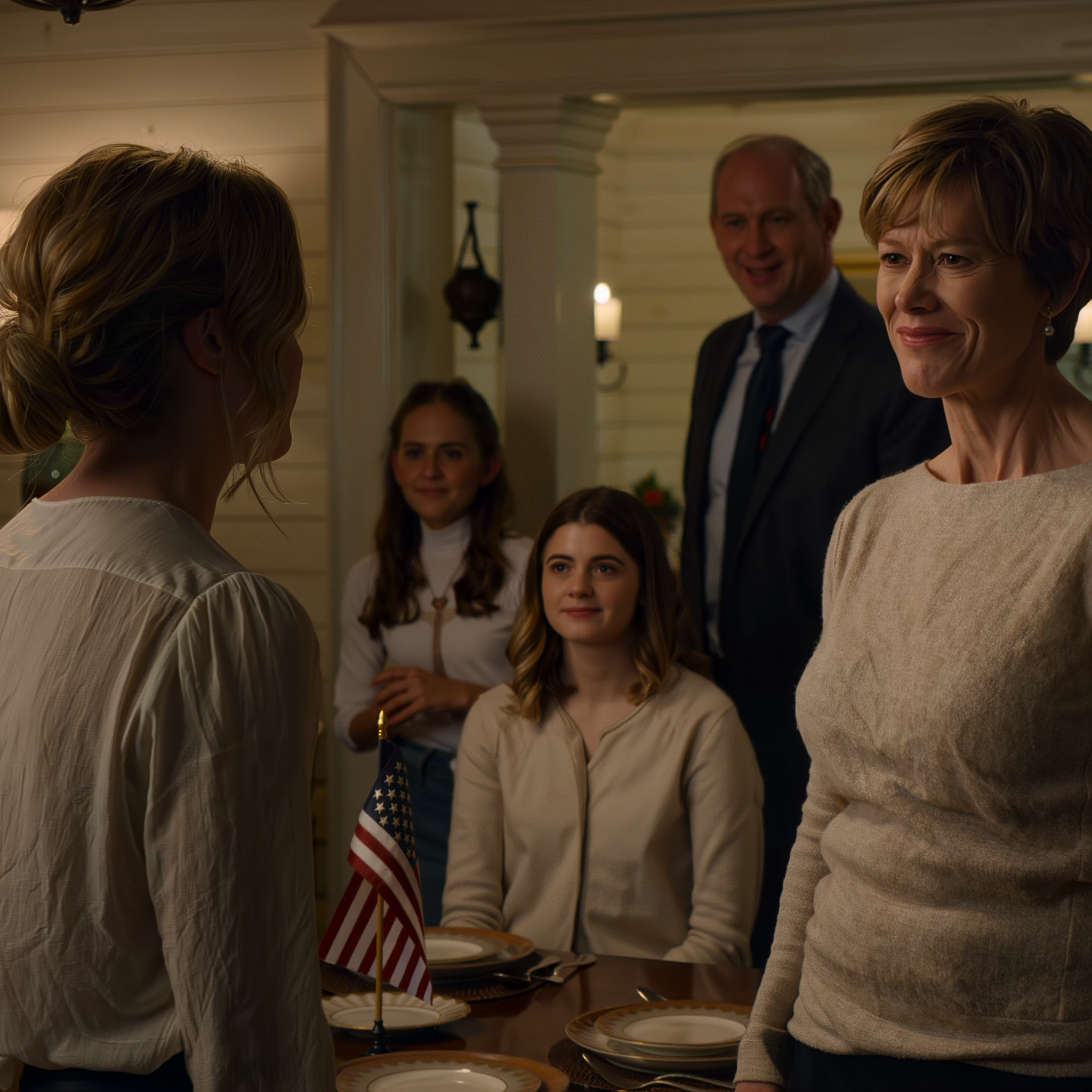 Mes parents m’ont dit de financer mes études moi-même, tandis que ma sœur avait tout pris en charge. Neuf ans plus tard, je suis retournée à son mariage, et soudain, un sentiment d’absence s’est fait sentir dans toute l’assemblée.