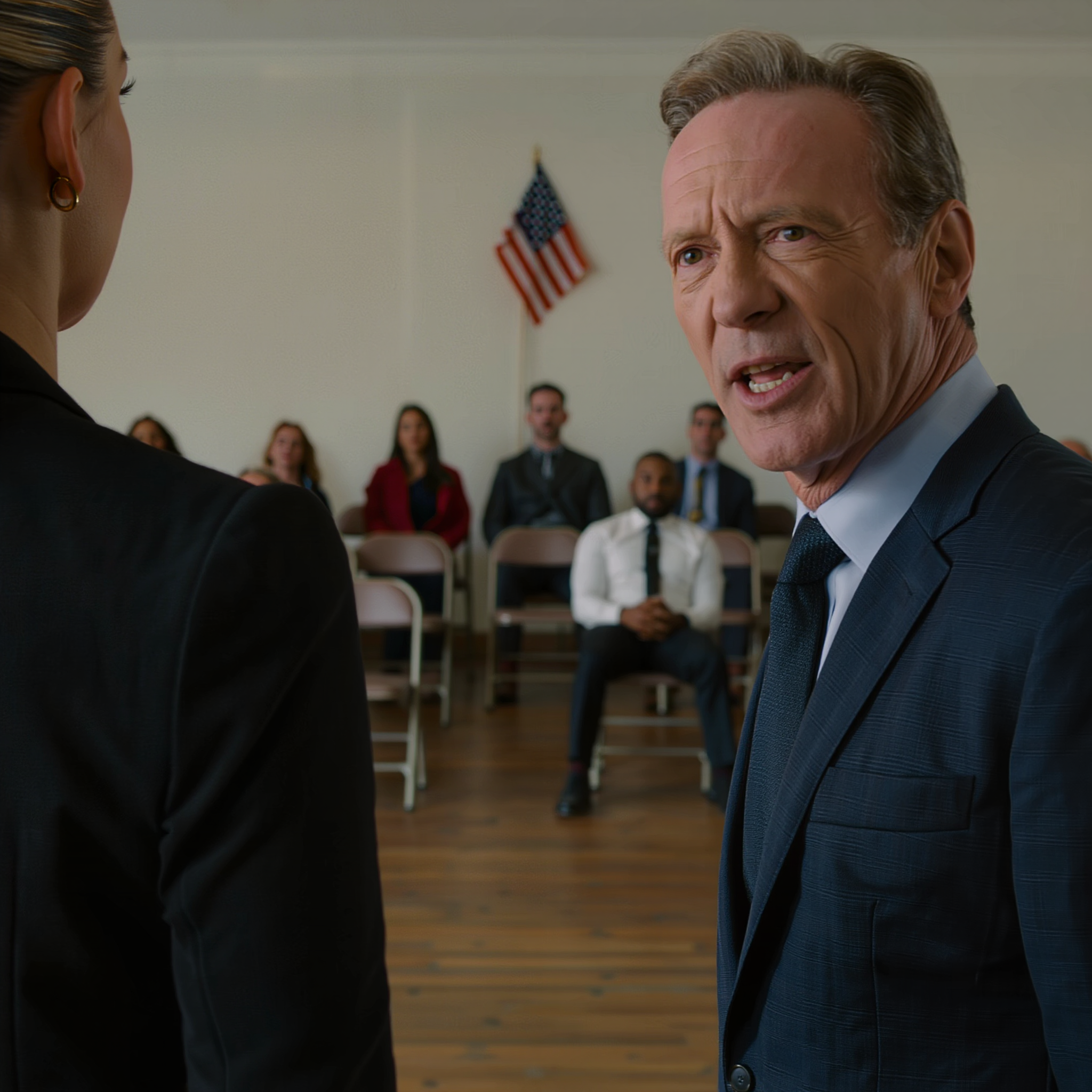 La veille des funérailles de ma mère, son avocat m’a pris à part et m’a dit : « Votre père vous a menti toute votre vie. Il existe un second testament, et s’il découvre que vous êtes au courant, vous êtes en danger. » Il m’a tendu la clé d’un box de stockage… ce que j’y ai trouvé a tout expliqué.