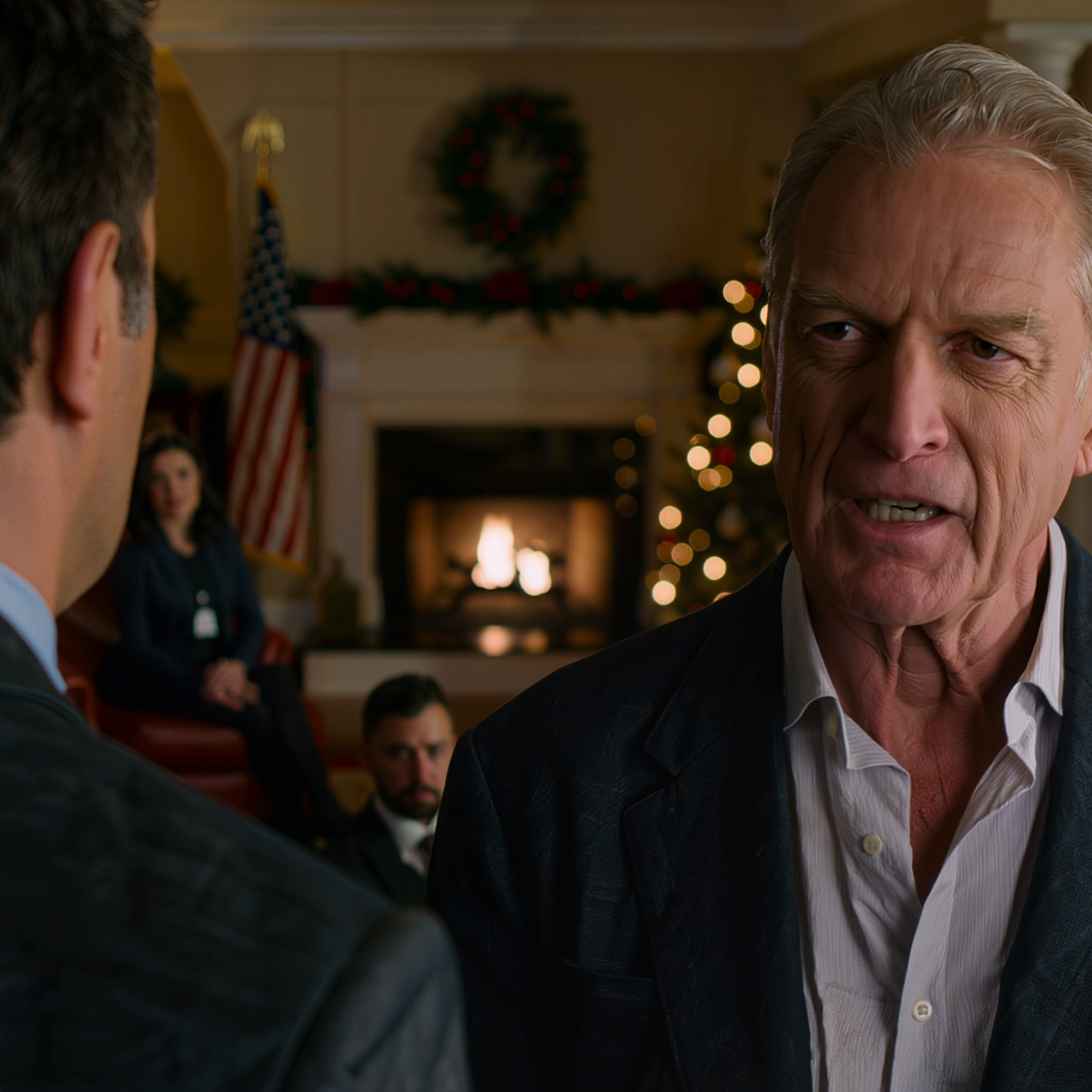 J’ai adopté la fille de mon frère après son décès. À Noël, mon beau-père a déclaré : « Seuls les petits-enfants biologiques sont admis dans cette maison. Cette fille n’est pas la bienvenue. Garde-la à la maison. » J’ai simplement répondu : « D’accord. » Le matin de Noël, il a ouvert mon cadeau et m’a ensuite laissé 73 appels manqués, me suppliant de voir ma fille…