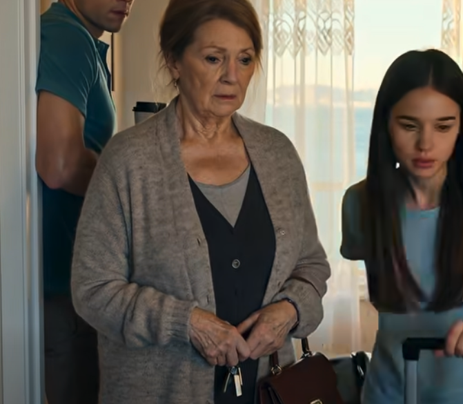 Ma belle-fille est arrivée avec des sacs comme si elle était chez elle. « Tu as demandé la permission d’entrer ? » ai-je demandé. Mon fils a ri : « Elle n’en a pas besoin. » Dix minutes plus tard, ils étaient dehors, suppliant qu’on leur prenne leurs chaussures.