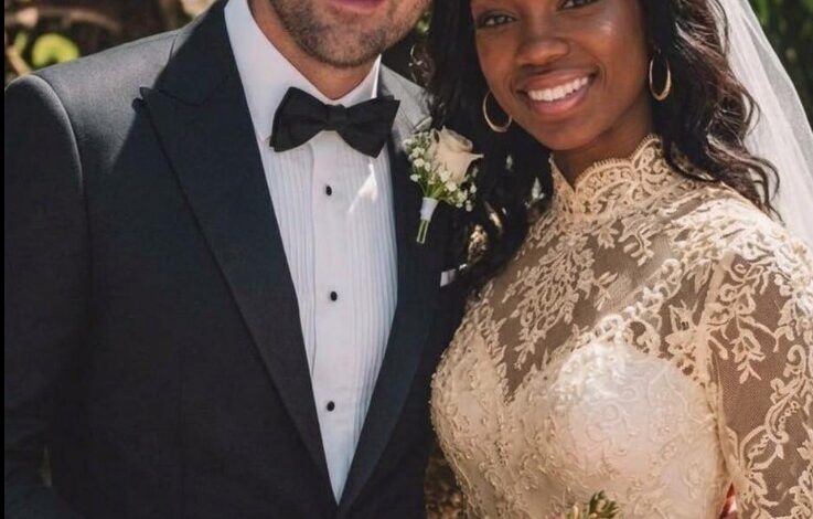 Jag gifte mig med en servitris trots mina krävande föräldrar — på vår bröllopsnatt Sh0cked hon mig genom att säga, ‘lova att du inte kommer att skrika när jag visar dig detta’