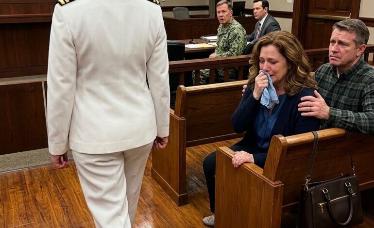 Il a menti en disant qu’elle avait quitté la marine, puis l’a vue au tribunal.