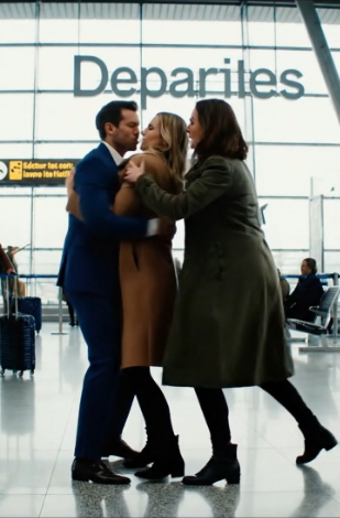 Je ne suis venue à l’aéroport que pour faire signe au revoir à une amie – jusqu’à ce que je voie mon mari dans le hall des départs, les bras autour de la femme qu’il avait jurée être « juste une collègue ».