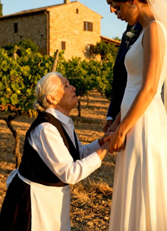 J’avais engagé une très bonne aide domestique, qui est devenue un membre de notre famille – mais le jour du mariage de mon fils, elle a révélé un secret gardé pendant des années