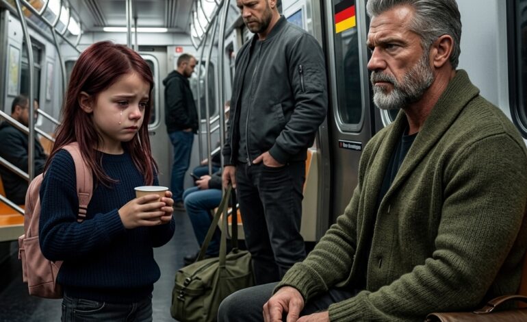 An einem gewöhnlichen Morgen glaubten die Fahrgäste, dass ihre U-Bahn-Fahrt wie jede andere verlaufen würde – bis sich plötzlich die Türen öffneten und ein Wolf den Waggon betrat. Innerhalb von Sekunden verwandelte sich die alltägliche Routine in eine Szene voller Angst, Verwirrung und gespannter Blicke. Während einige Passagiere panisch zurückwichen und andere nach Hilfe riefen, blieb das Tier erstaunlich ruhig und schien ein bestimmtes Ziel zu verfolgen. Niemand konnte erklären, wie der Wolf in die U-Bahn gelangt war oder warum er sich mitten unter Menschen befand. Doch je länger die Fahrt dauerte, desto deutlicher wurde, dass hinter seinem Auftauchen ein außergewöhnliches Geheimnis steckte – eine Geschichte, die schon bald die Aufmerksamkeit der ganzen Stadt auf sich ziehen und alle Vorstellungen von Zufall infrage stellen würde.