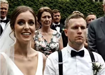 Ich stand kurz davor, den Mann meiner Träume zu heiraten, der seit Jahren auf einen Rollstuhl angewiesen war – doch mitten in der Zeremonie geschah etwas völlig Unerwartetes, das die Gäste sprachlos machte, ein lange verborgenes Geheimnis enthüllte und unseren besonderen Tag für immer veränderte.